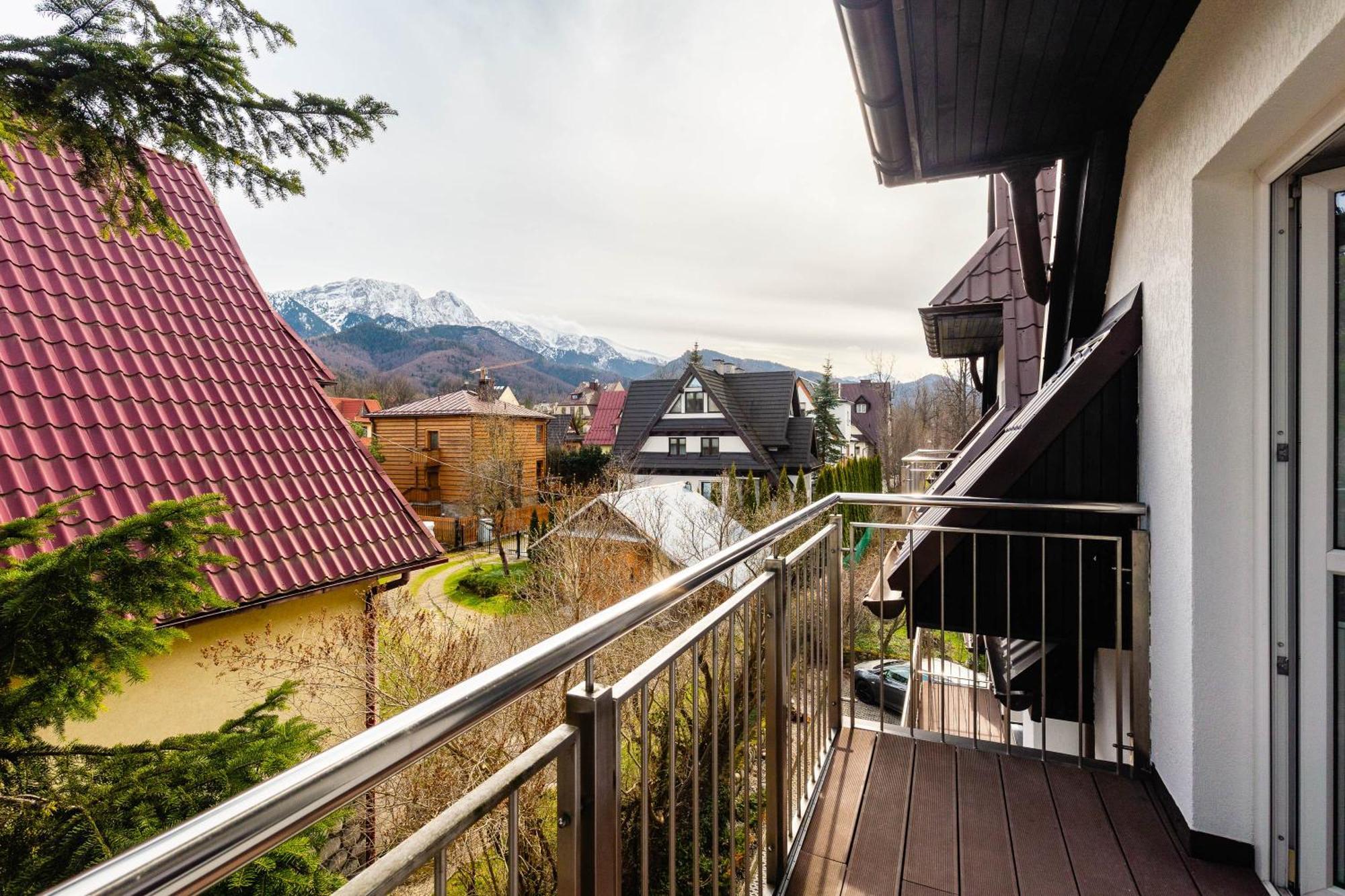 Apartamenty Zakochata ザコパネ エクステリア 写真